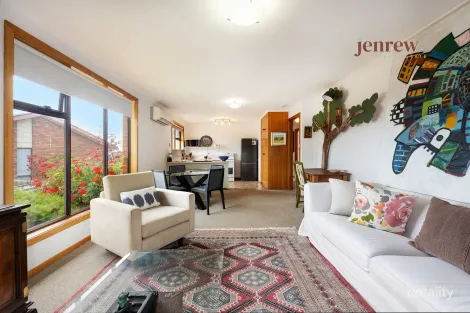 2/14 Turnbull Ave, Upper Burnie, TAS 7320