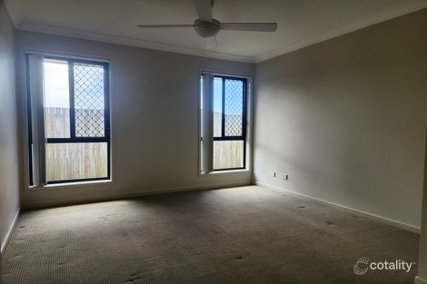 Property photo of 26 Aldgate Crescent Pacific Pines QLD 4211