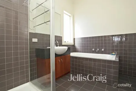 Property photo of 77 John Liston Drive Newport VIC 3015