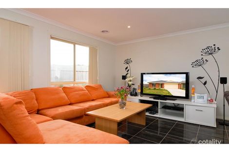 61 Melissa Way, Pakenham, VIC 3810