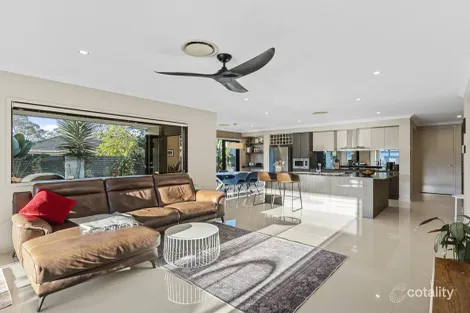 Property photo of 11 Lauren Circuit Brighton QLD 4017