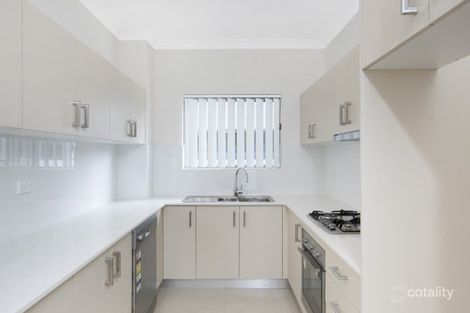 Property photo of 18/225-231 Princes Highway Corrimal NSW 2518