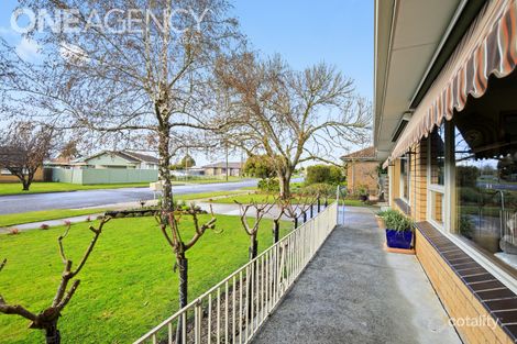 Property photo of 13 Webbcona Parade Wendouree VIC 3355