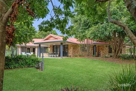 12 Kalmia Dr, Redland Bay, QLD 4165