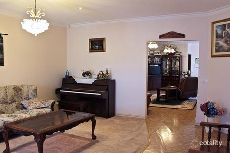 Property photo of 12 Delfin Court Rowville VIC 3178