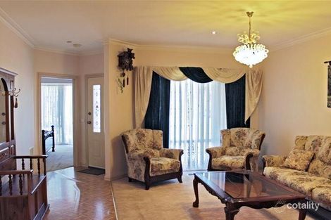 Property photo of 12 Delfin Court Rowville VIC 3178