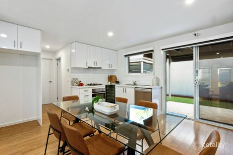 Property photo of 18 Kangaroo Paw Court Taylors Lakes VIC 3038