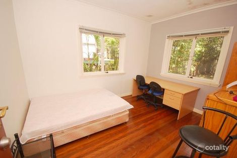 Property photo of 52 Boundary Road Indooroopilly QLD 4068