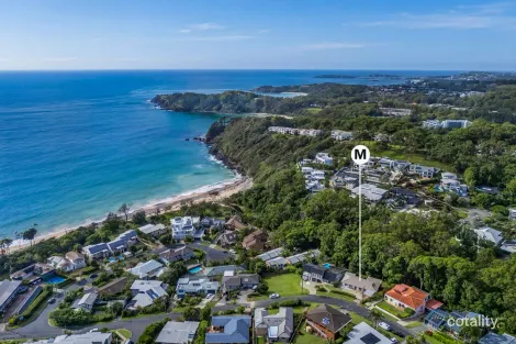 Property photo of 18 Sandy Beach Road Korora NSW 2450