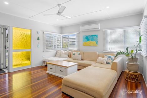 Property photo of 8 Hill Parade Clontarf QLD 4019