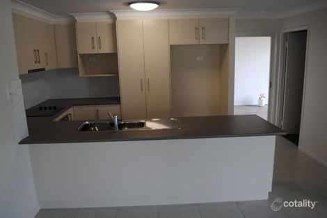 2/2 Tempest Dr, Glenvale, QLD 4350