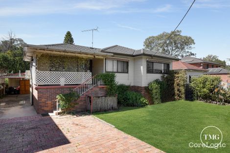 Property photo of 53 Alexander Crescent Macquarie Fields NSW 2564