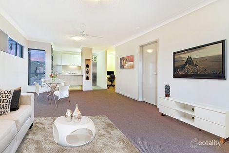 Property photo of 23/15 Kitchener Street Coorparoo QLD 4151