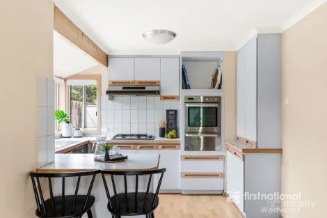 Property photo of 23 Westminster Drive Werribee VIC 3030