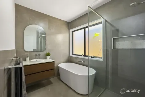 Property photo of 33 Genovese Avenue Ormeau QLD 4208