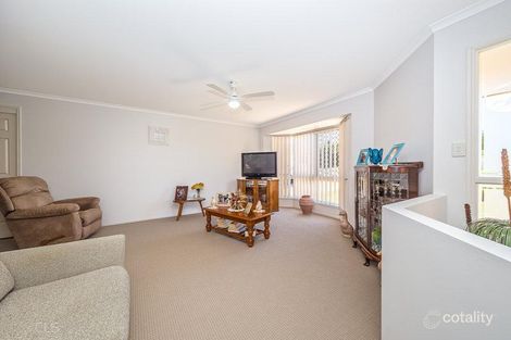 Property photo of 61 Lachlan Crescent Sandstone Point QLD 4511