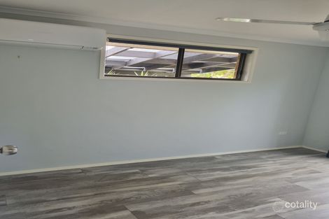 Property photo of 42 Hampton Drive Tannum Sands QLD 4680
