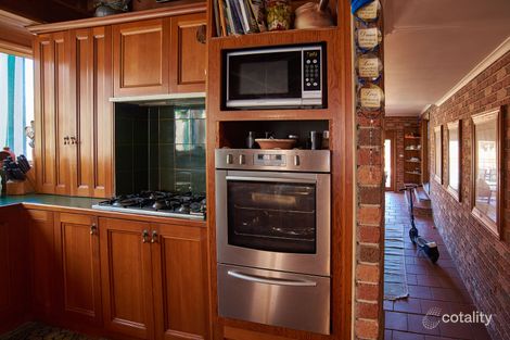 Property photo of 8 Randwick Close Casula NSW 2170