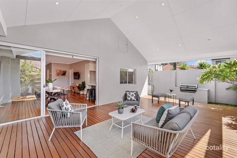 Property photo of 136 Grand Promenade Doubleview WA 6018