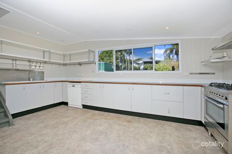 Property photo of 54 Crown Street Wynnum QLD 4178