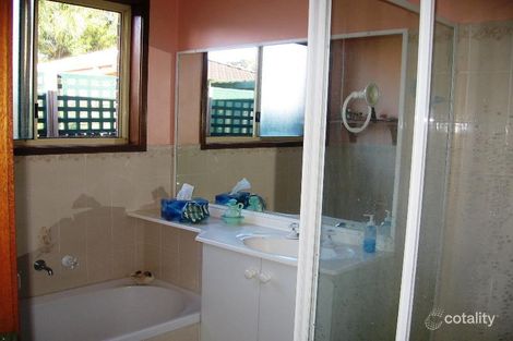 Property photo of 2 Orchid Close Colyton NSW 2760
