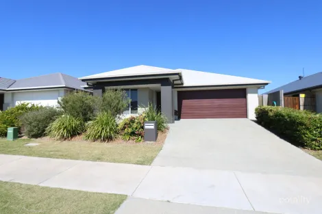 16 Hamilton St, Burpengary East, QLD 4505