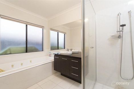 13 Carbine Way, Lyndhurst, VIC 3975