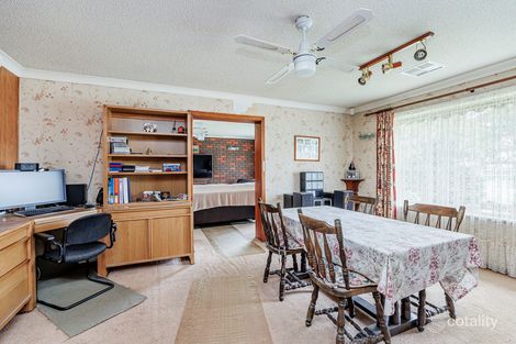 Property photo of 11 Resthaven Road Parafield Gardens SA 5107