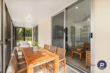 Property photo of 11 Whiting Street Beachmere QLD 4510