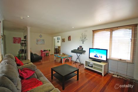Property photo of 21 Ponto Court Endeavour Hills VIC 3802