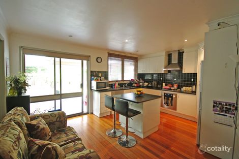 Property photo of 21 Ponto Court Endeavour Hills VIC 3802