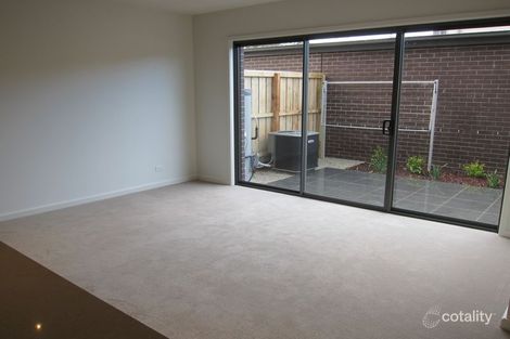 Property photo of 68 Gillespie Avenue Ascot Vale VIC 3032