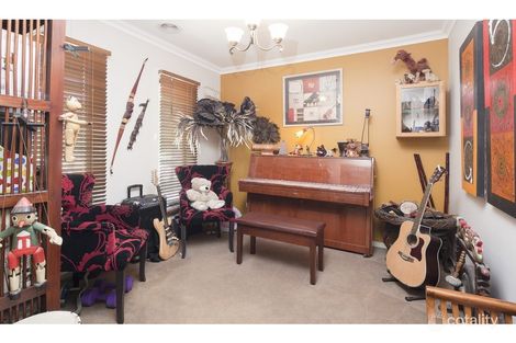 Property photo of 39 Willum Way Dandenong VIC 3175