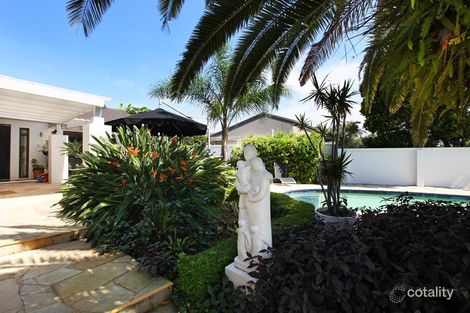 Property photo of 71 River Crescent Broadbeach Waters QLD 4218
