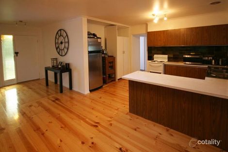 Property photo of 2 Russett Grove Macedon VIC 3440