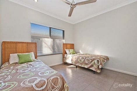 Property photo of 5 Icefire Quay Trinity Park QLD 4879