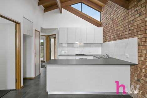 Property photo of 2/124 Moruya Drive Grovedale VIC 3216