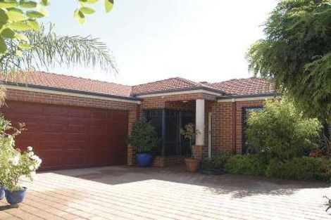 2/26 Zlinya Cir, Spearwood, WA 6163