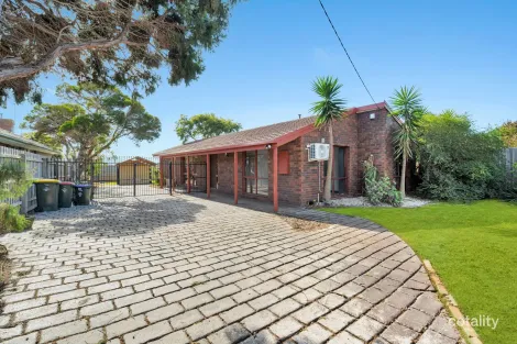 Property photo of 9 Luscombe Avenue Carrum Downs VIC 3201
