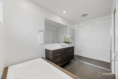 Property photo of 17 Haselgrove Street Gledswood Hills NSW 2557