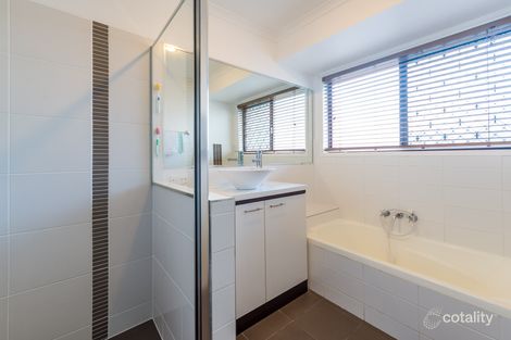 Property photo of 2/15 Botanical Drive Labrador QLD 4215