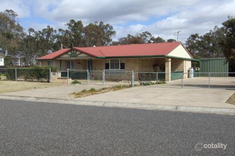 25 Fairway Dr, Nanango, QLD 4615