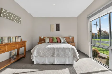 Property photo of 10 McCubbin Street Maffra VIC 3860