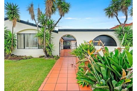 Property photo of 3 Bermuda Street Broadbeach Waters QLD 4218