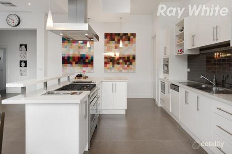 Property photo of 24 Quartz Grove Epping VIC 3076