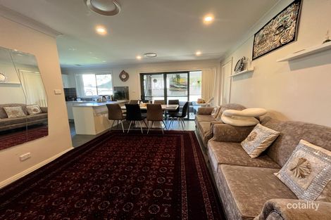 Property photo of 39 Barrow Circuit Jordan Springs NSW 2747