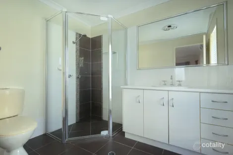 Property photo of 13 Honeyeater Drive Highfields QLD 4352