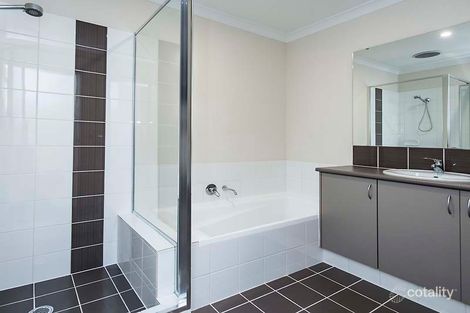 Property photo of 111 Grassdale Parkway Ellenbrook WA 6069