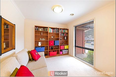 Property photo of 211 Halloran Drive Jerrabomberra NSW 2619