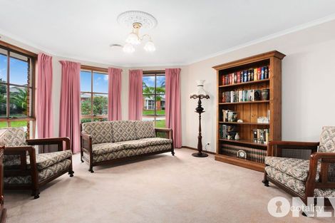 Property photo of 15 Badger Court Narre Warren VIC 3805